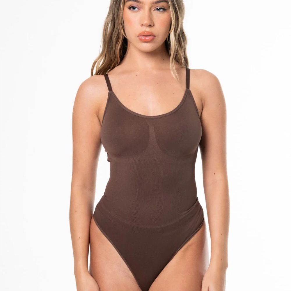 BRAND NEW! HeyShape Snatched Thong Bodysuit - Brown - Size Medium
